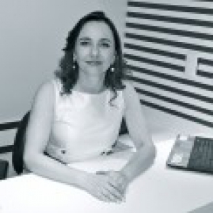 Dra. Hélida Lopes Lima